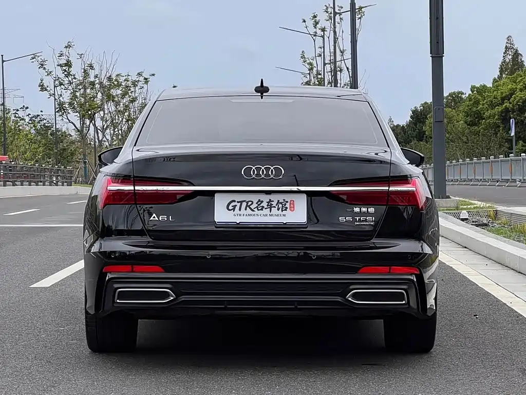 Audi A6L — фото 11