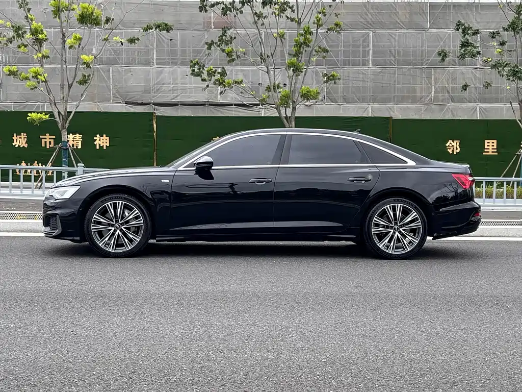 Audi A6L — фото 3