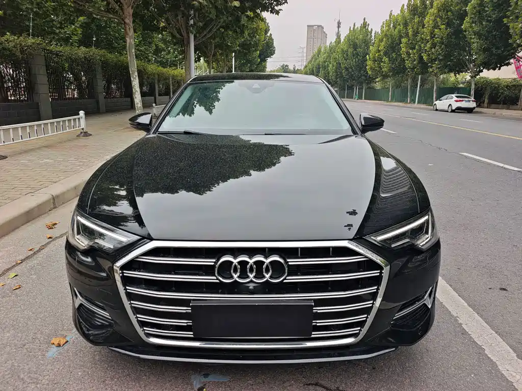 Audi A6L — фото 2