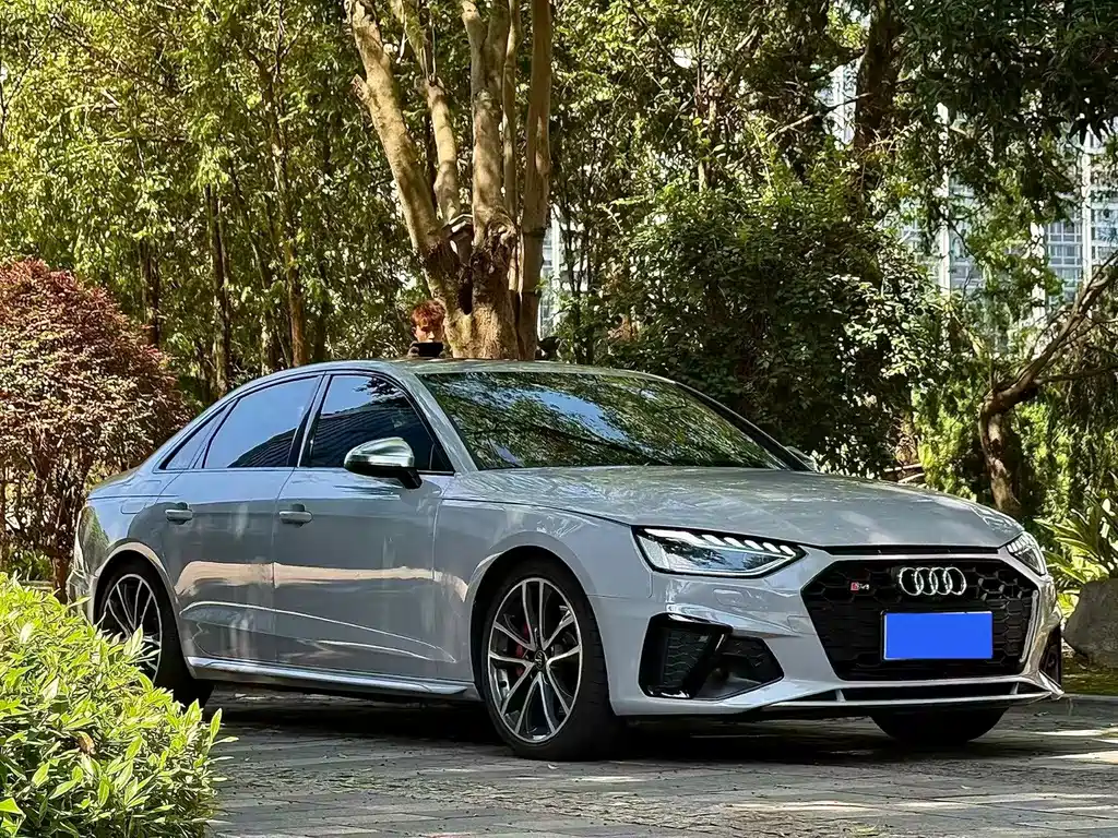 Audi S4 — фото 3