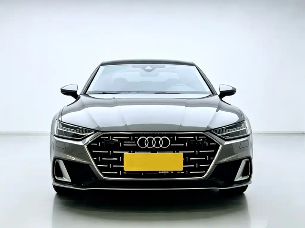 Audi A7L — фото 2