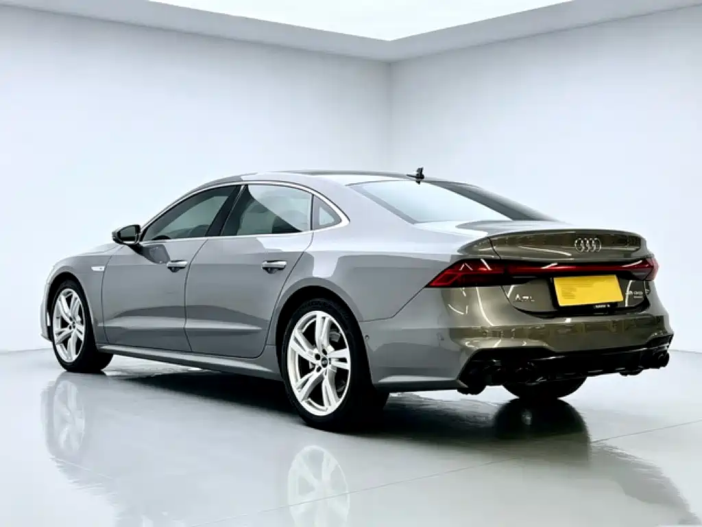 Audi A7L — фото 4