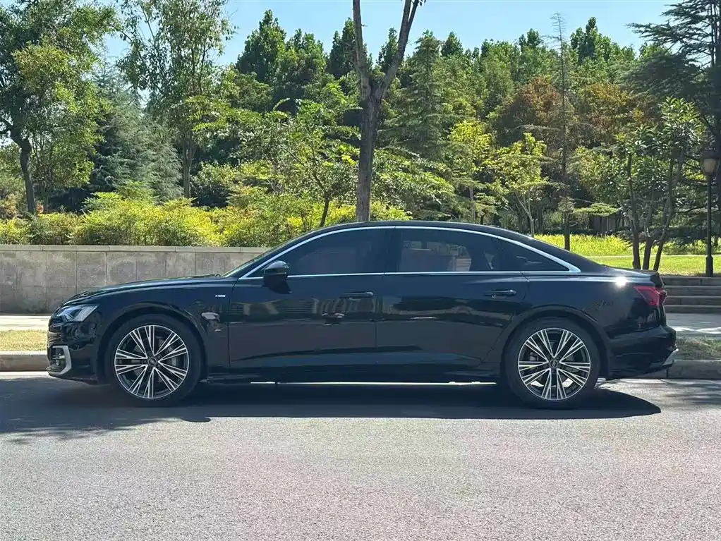 Audi A6L — фото 3