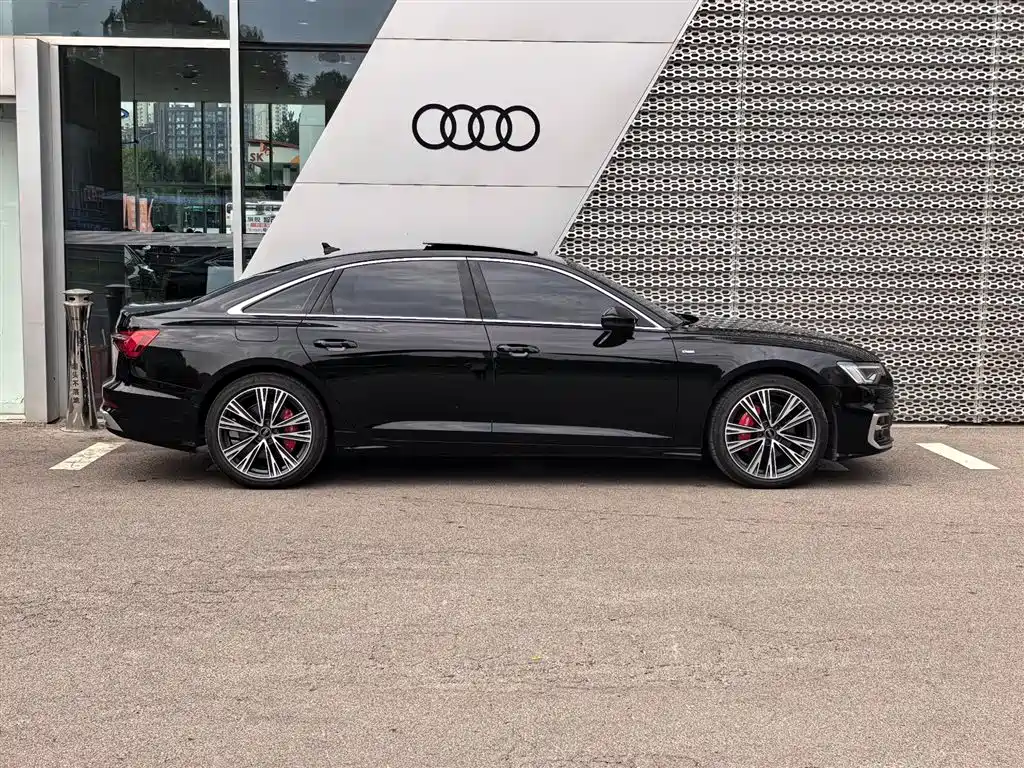 Audi A6L — фото 3