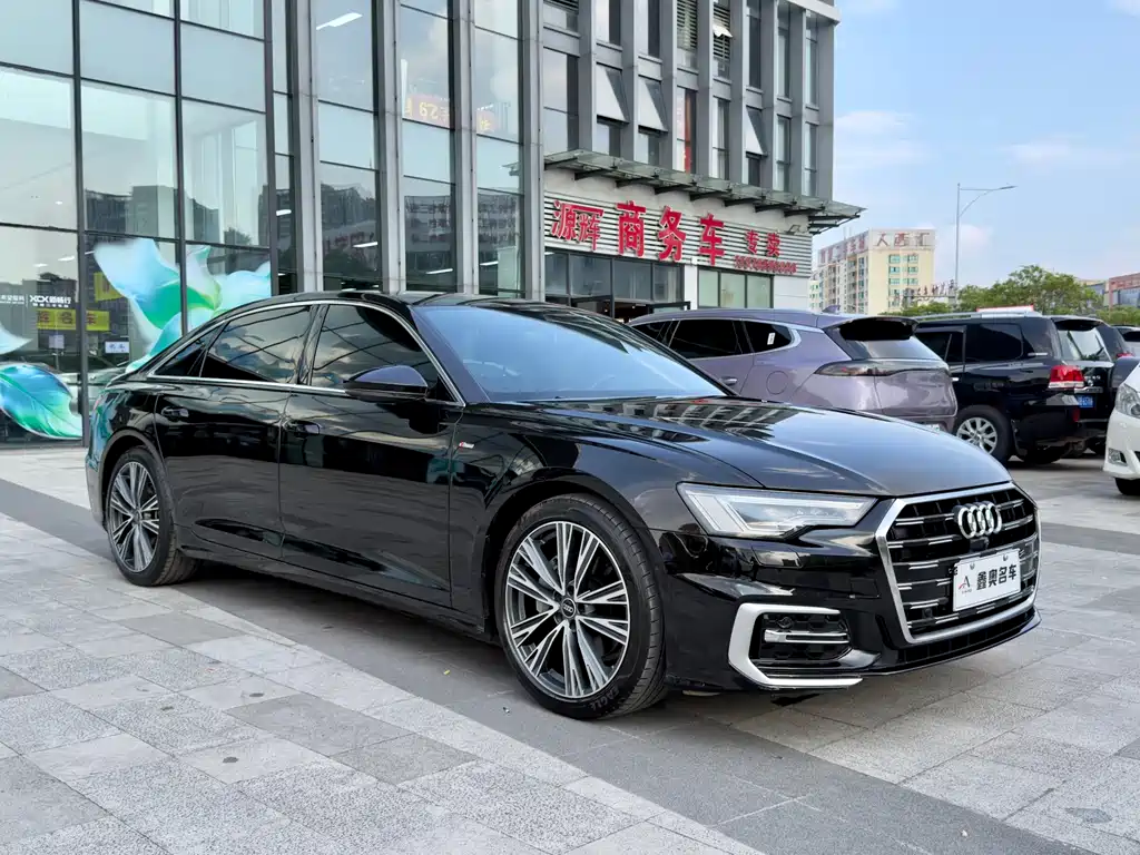 Audi A6L — фото 2