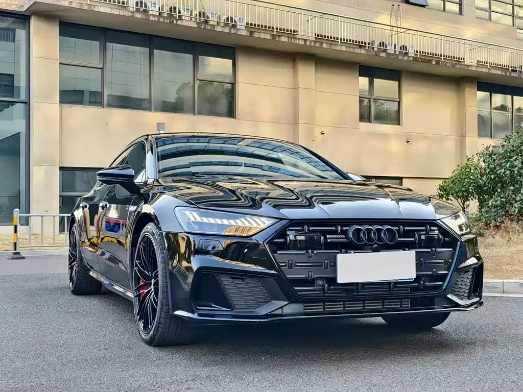 Audi A7L — фото 3