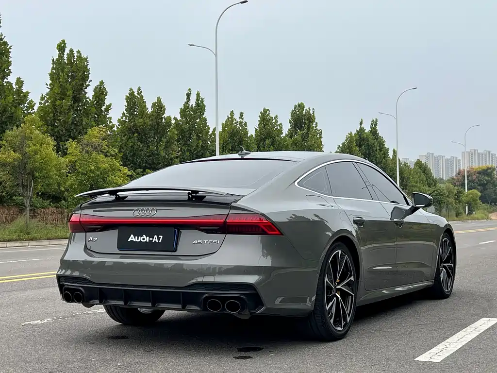 Audi A7 — фото 4