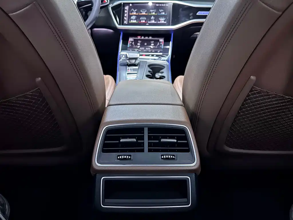 Audi A6 (Import) — фото 27