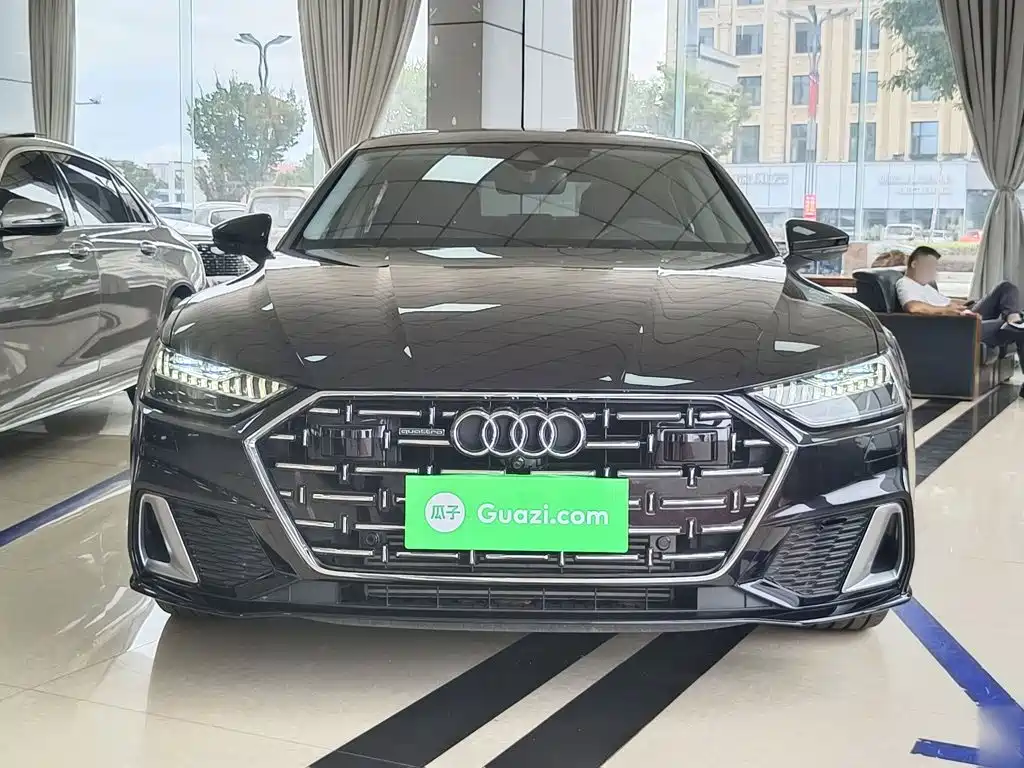 Audi A7L — фото 3
