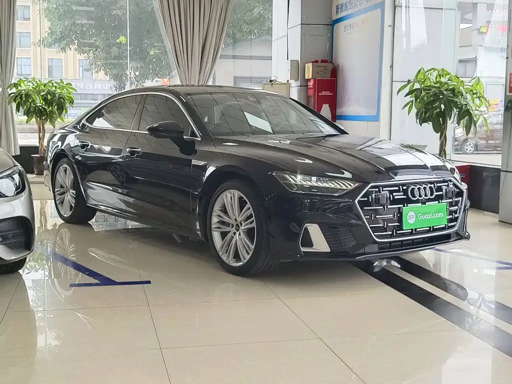 Audi A7L — фото 4