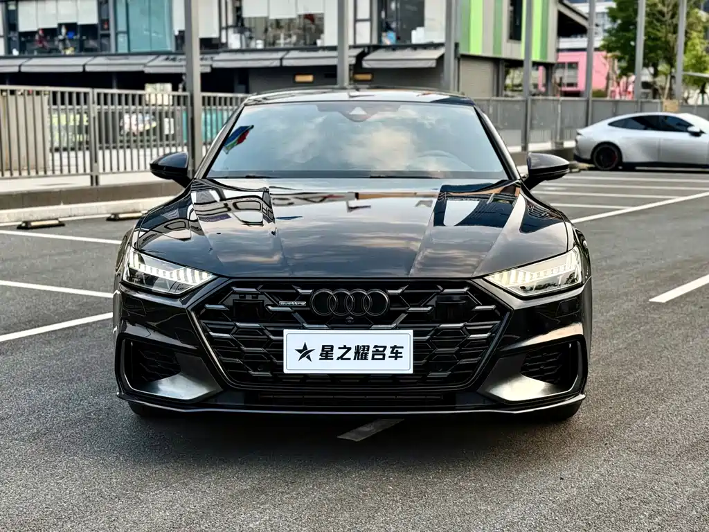 Audi A7L — фото 3