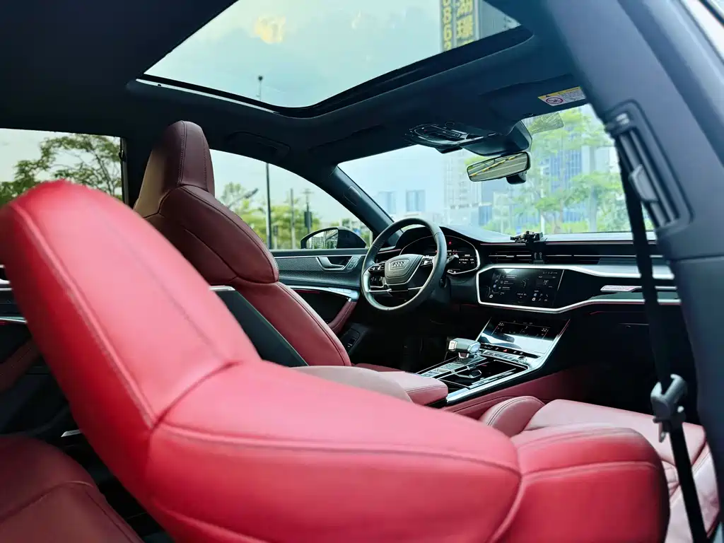 Audi A7L — фото 23