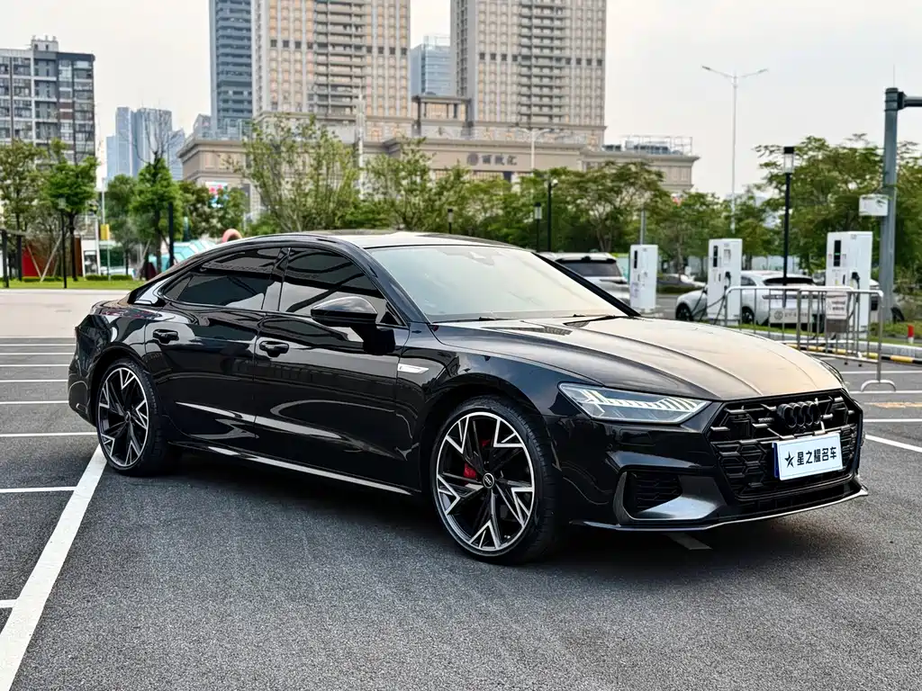 Audi A7L — фото 4