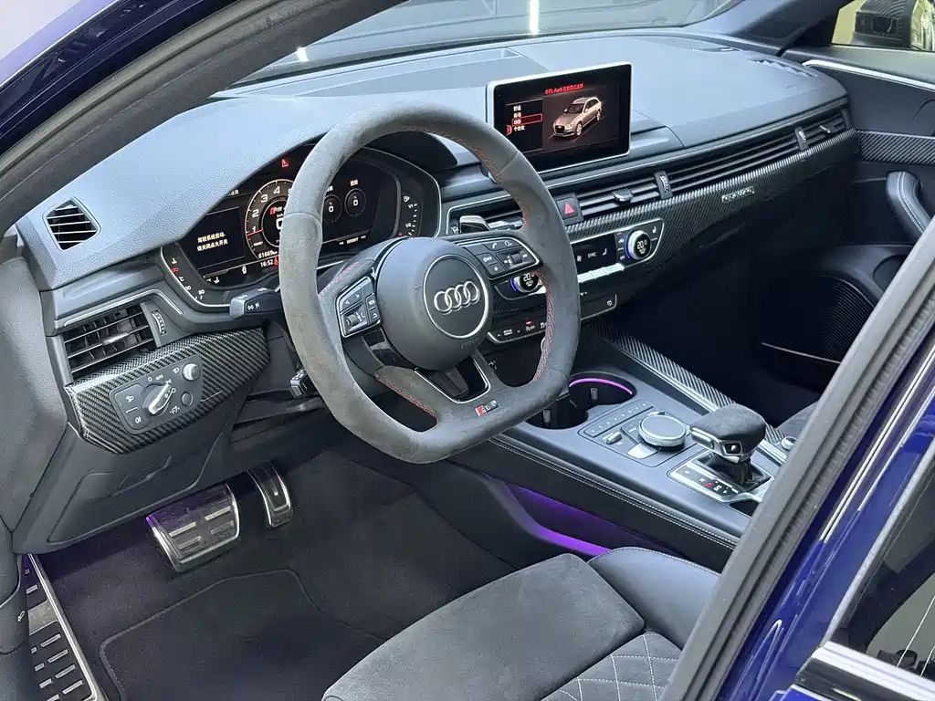 Audi RS 4 — фото 4