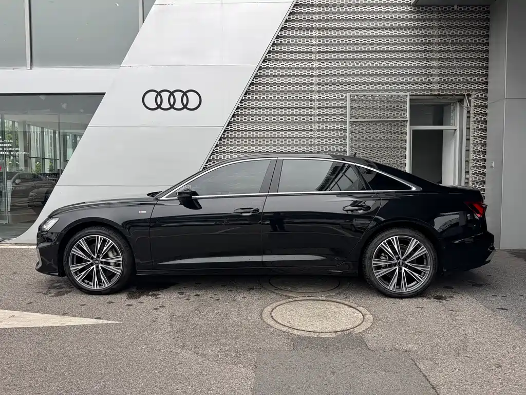 Audi A6L — фото 3