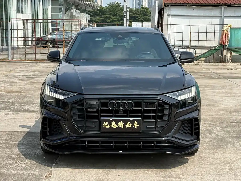 Audi Q8 — фото 2