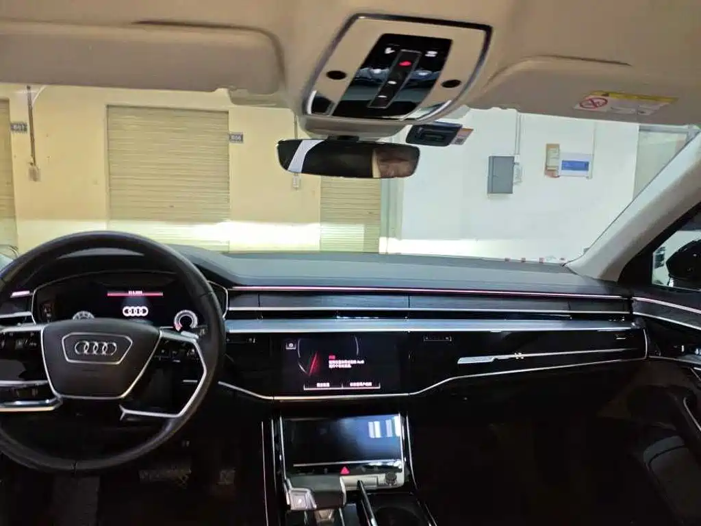 Audi A8 — фото 3