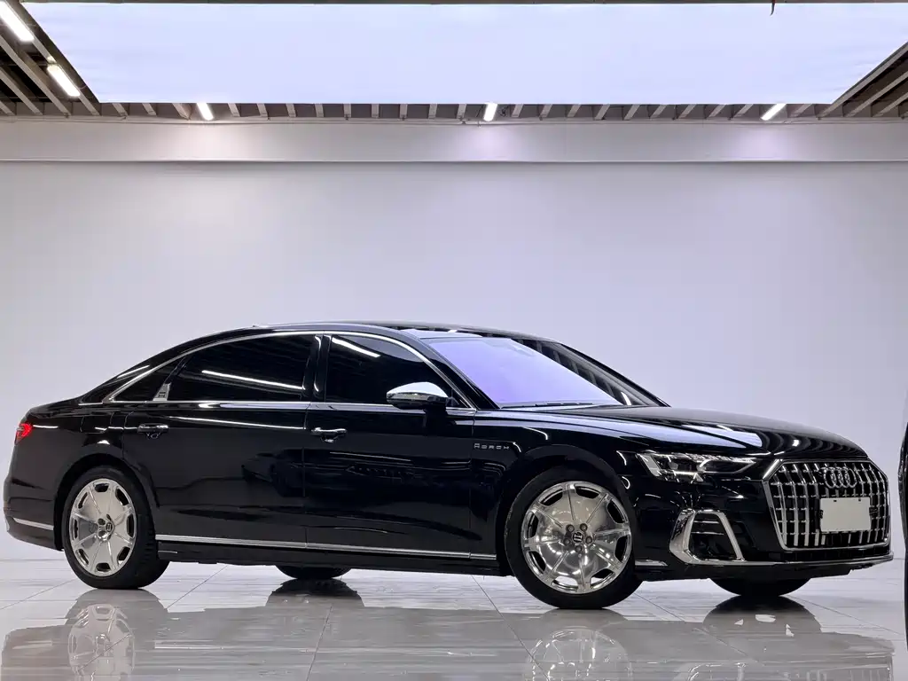 Audi A8 — фото 3