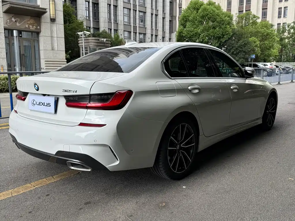 BMW 3 Series — фото 17