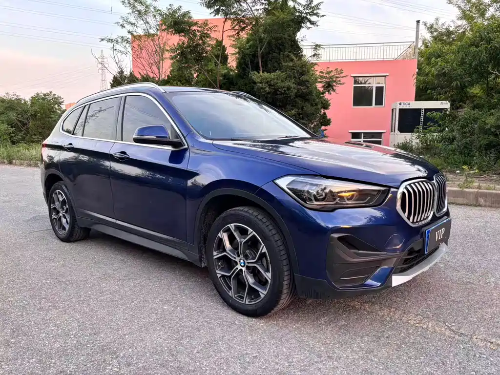 BMW X1 — фото 3