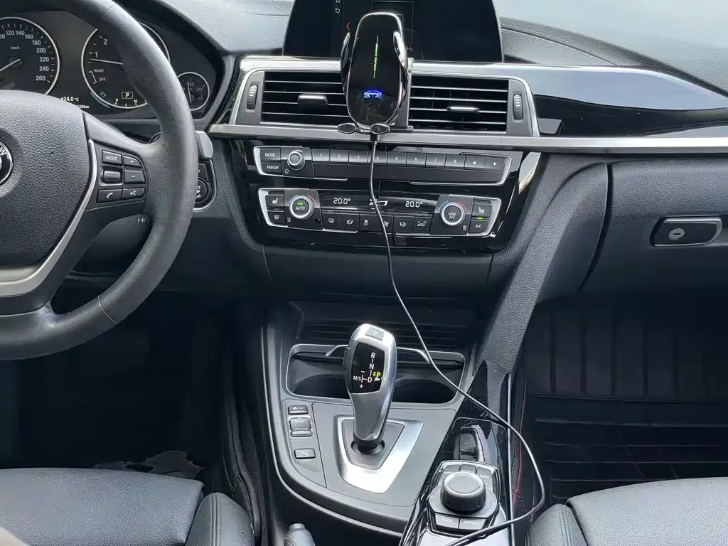 BMW 3 Series — фото 13