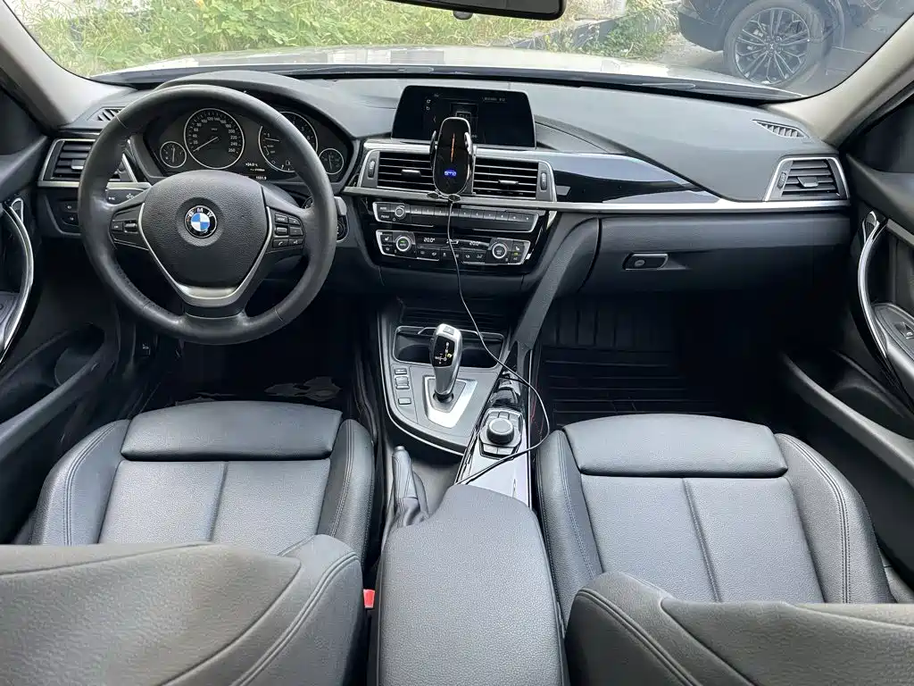 BMW 3 Series — фото 5