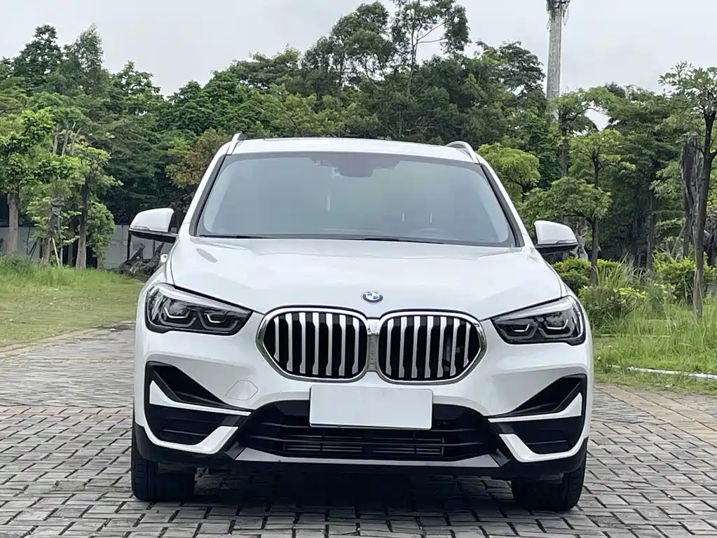 BMW X1 — фото 3