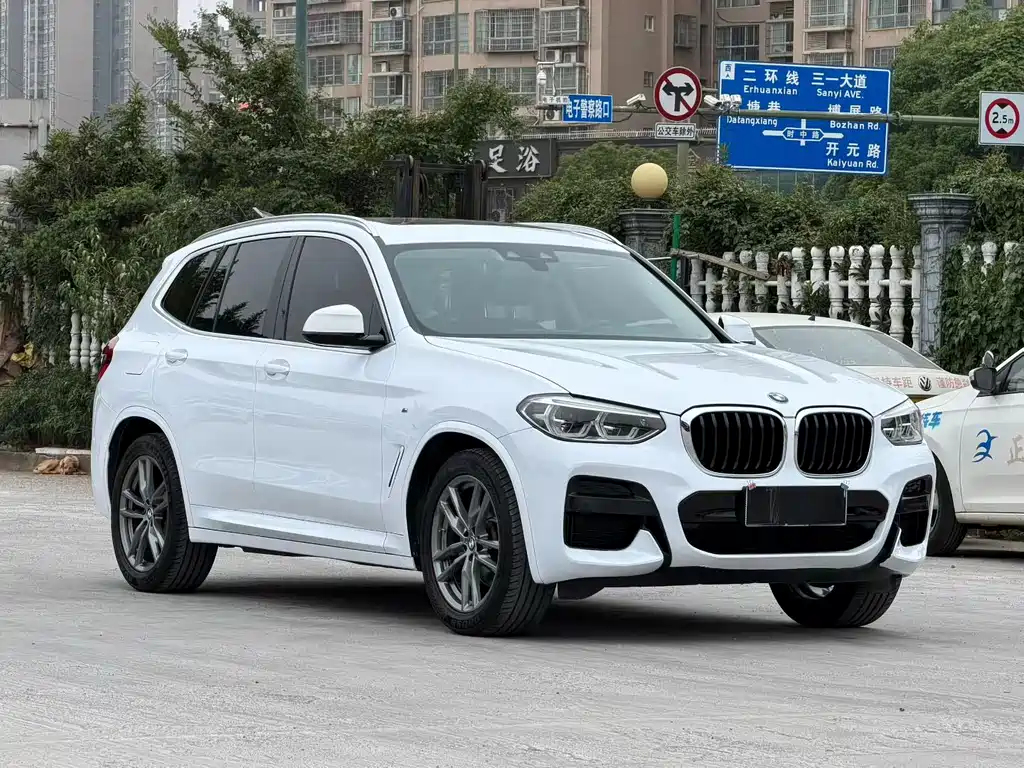BMW X3 — фото 3
