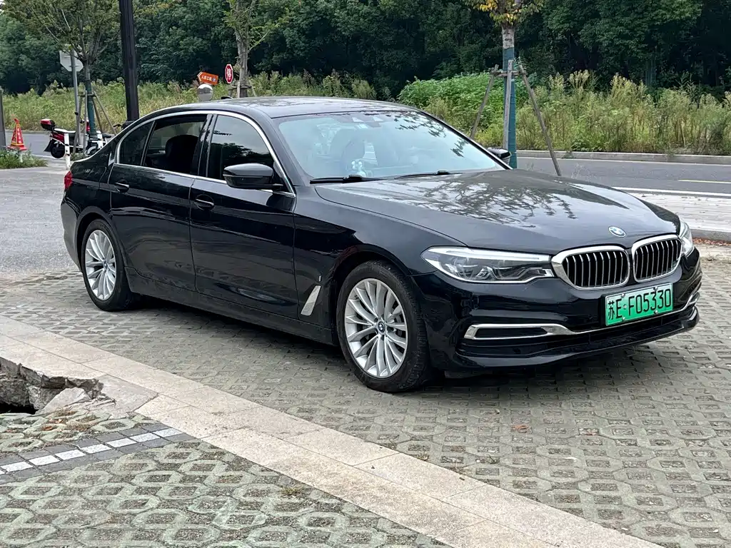 BMW 5 Series New Energy — фото 2