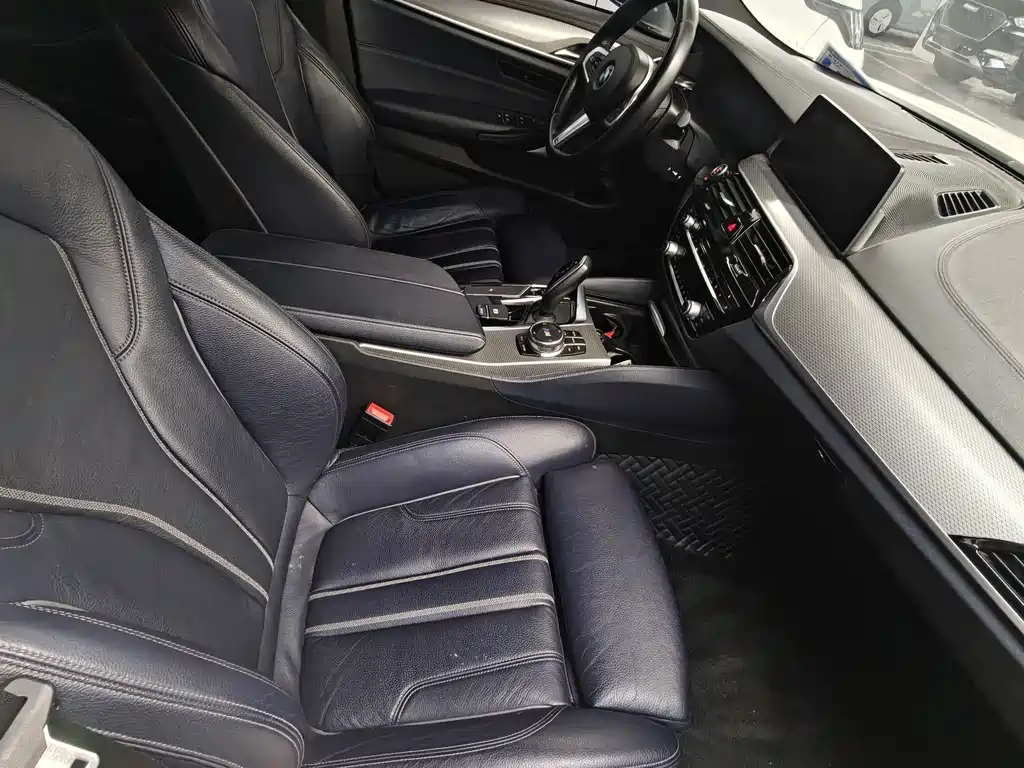 BMW 5 Series (Import) — фото 8