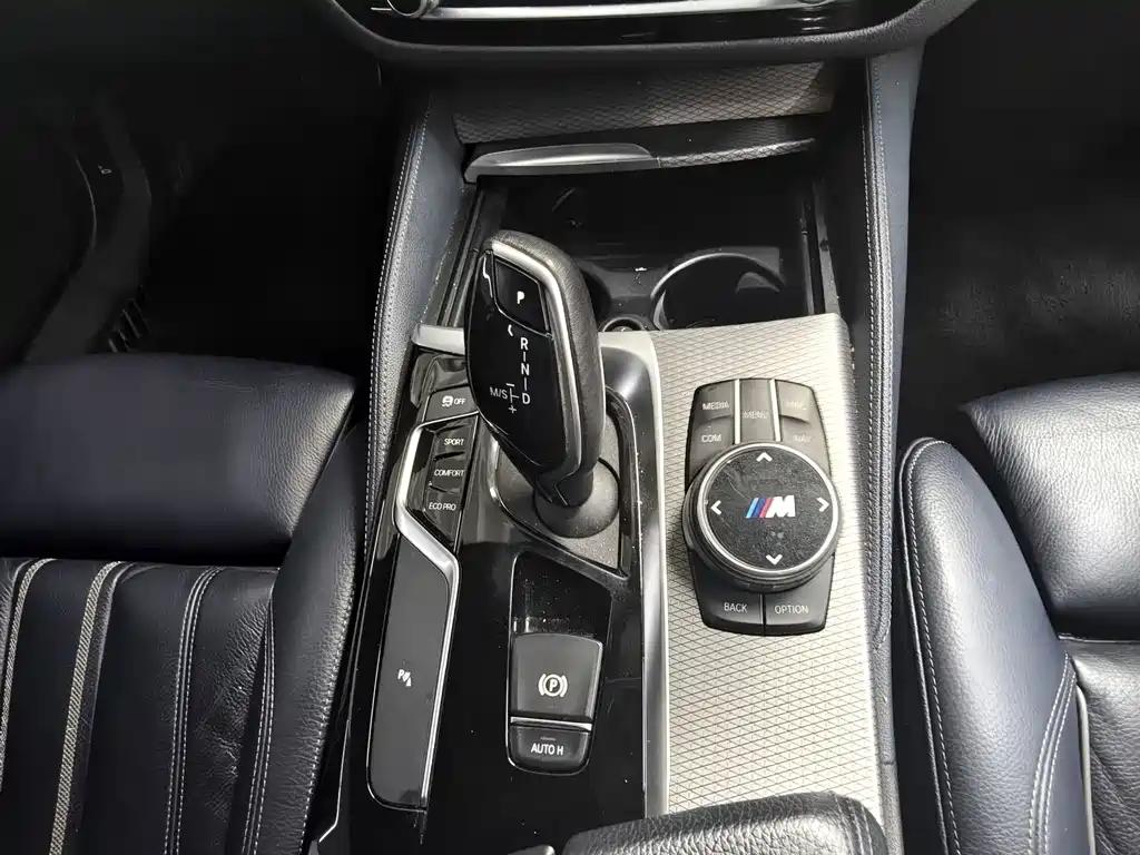 BMW 5 Series (Import) — фото 9