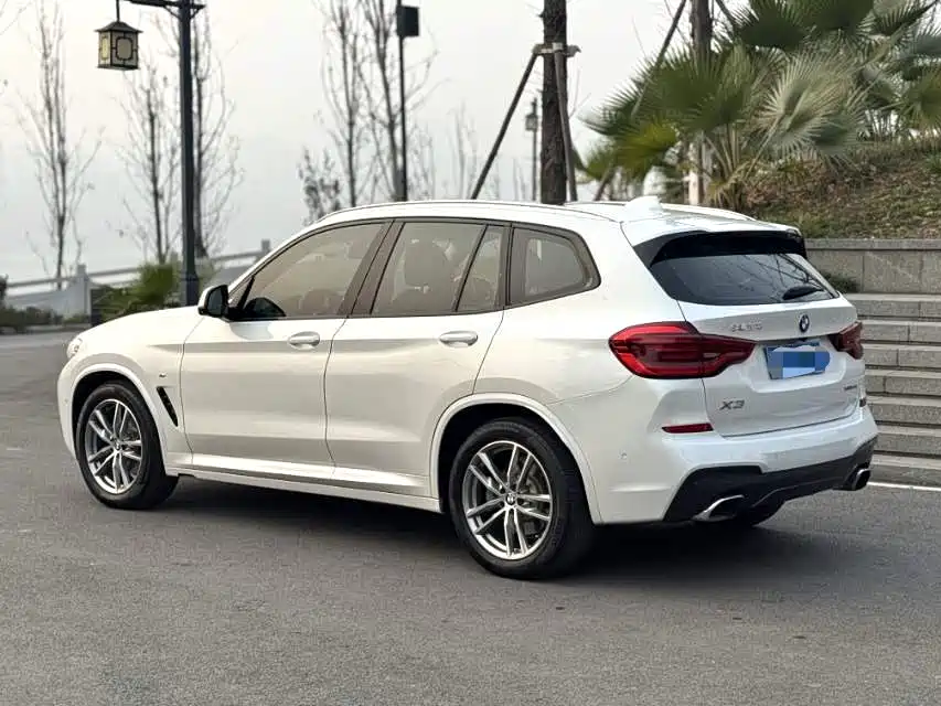 BMW X3 — фото 2
