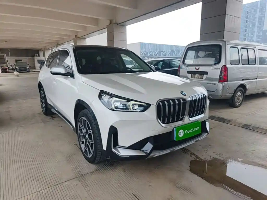 BMW X1 — фото 4
