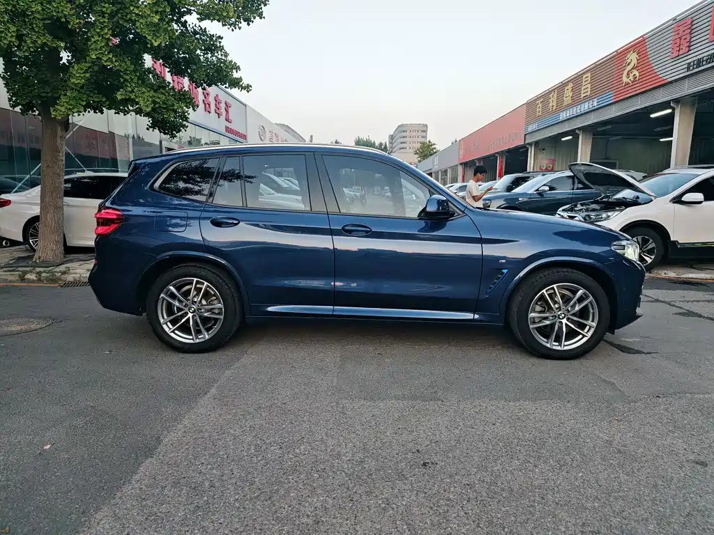 BMW X3 — фото 5