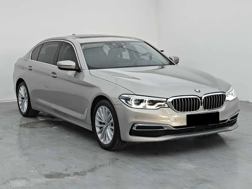 BMW 5 Series New Energy — фото 3