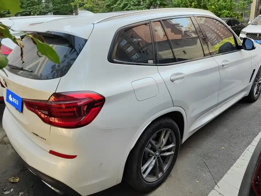 BMW X3 — фото 3