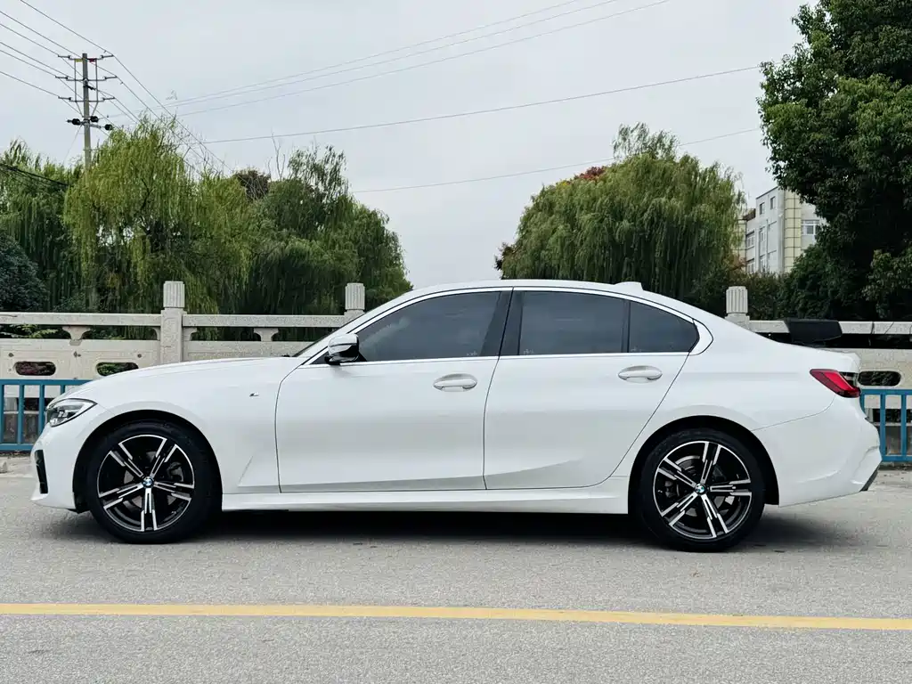 BMW 3 Series — фото 4