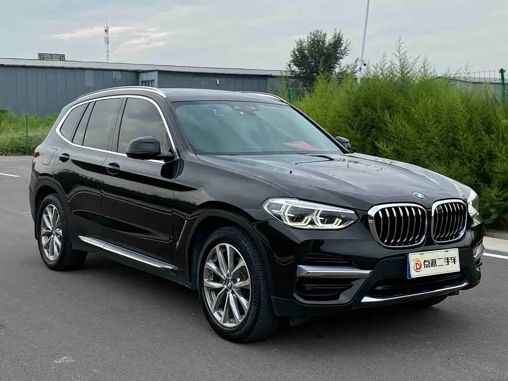 BMW X3 — фото 3