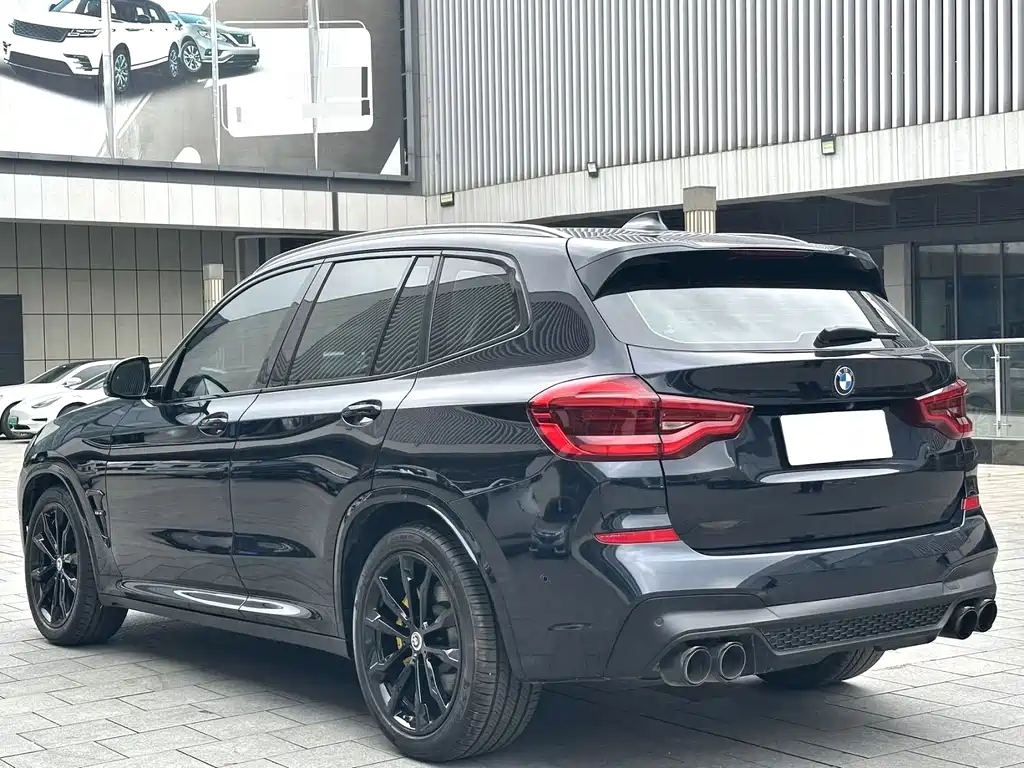 BMW X3 — фото 8