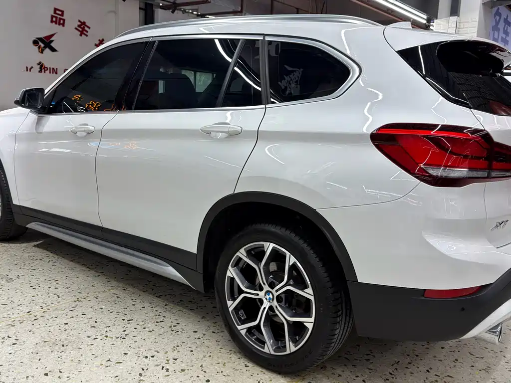 BMW X1 — фото 6