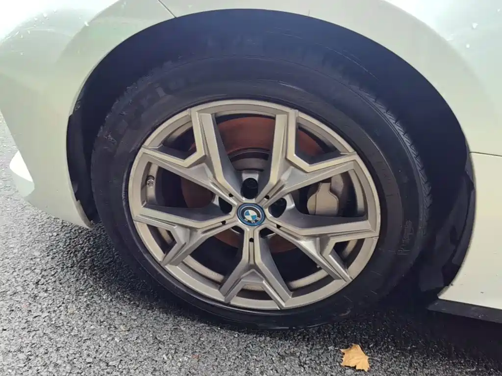 BMW i3 — фото 23