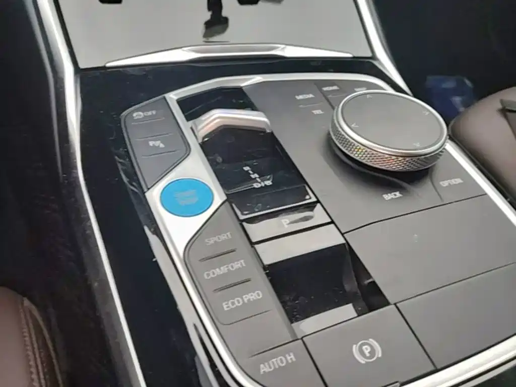 BMW i3 — фото 14