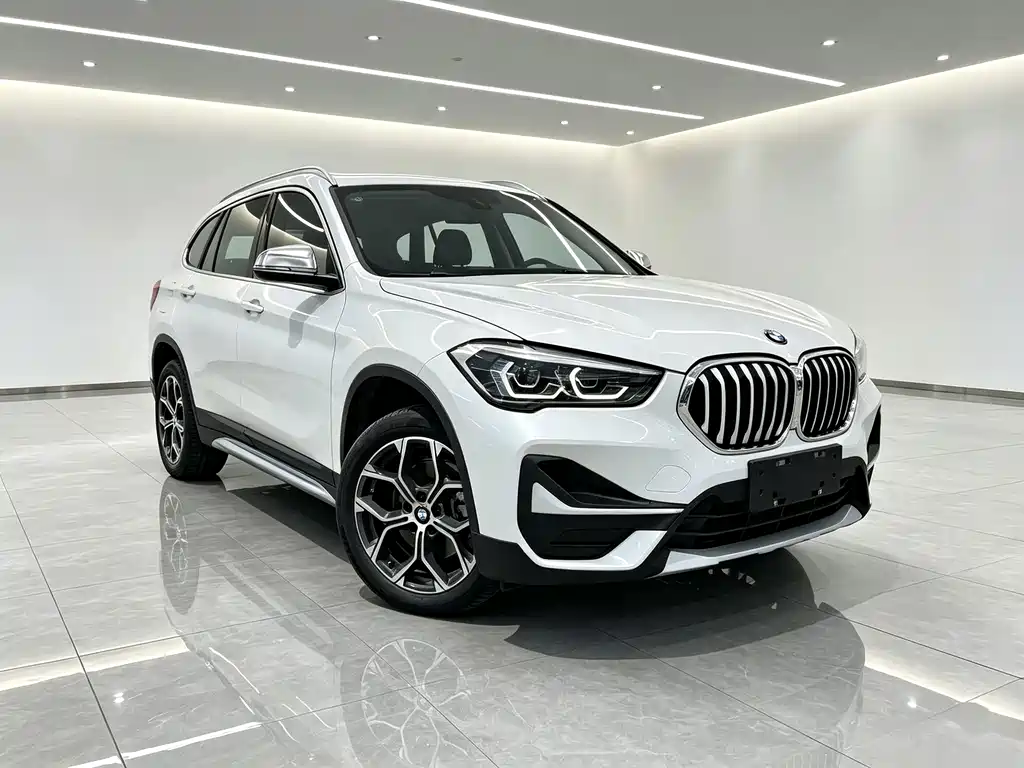 BMW X1 — фото 3