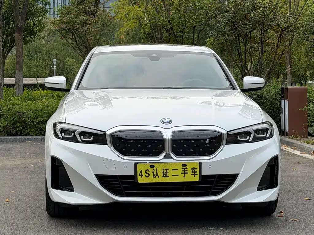 BMW i3 — фото 3
