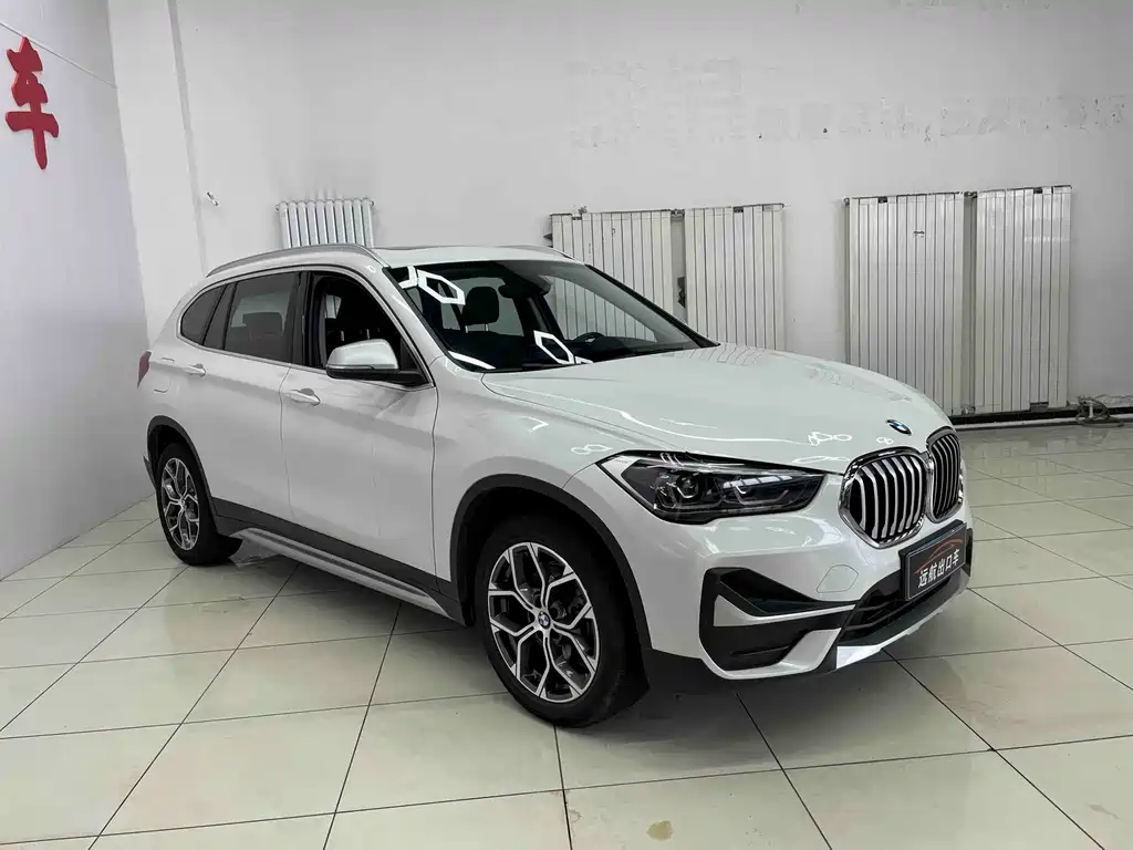 BMW X1 — фото 3