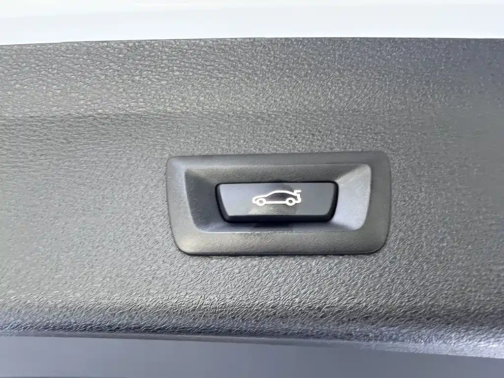 BMW X1 — фото 18