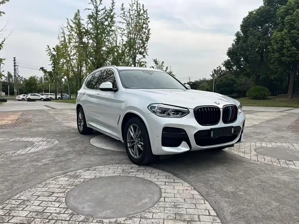 BMW X3 — фото 3