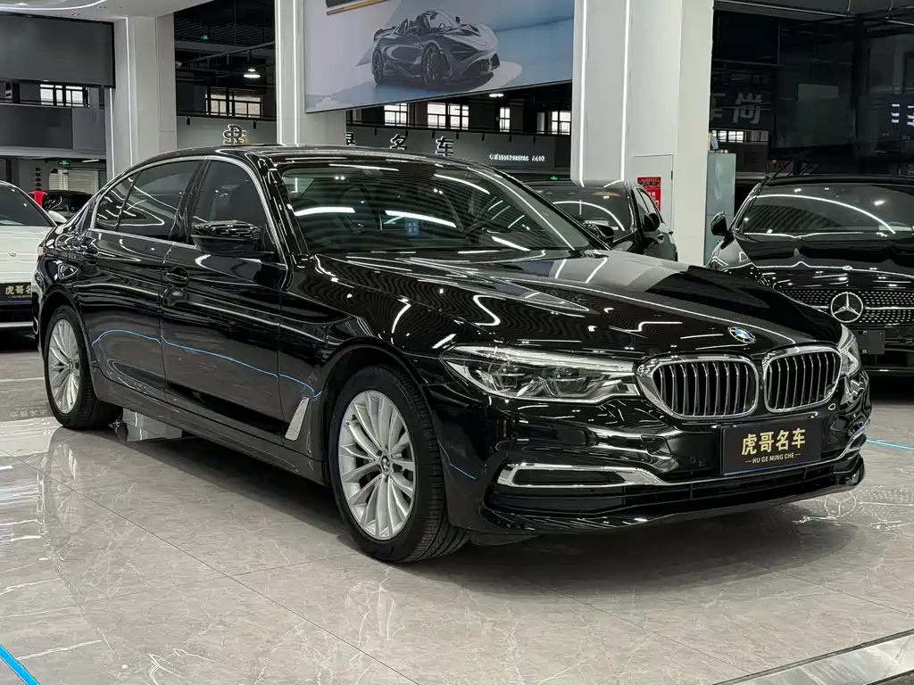 BMW 5 Series — фото 3