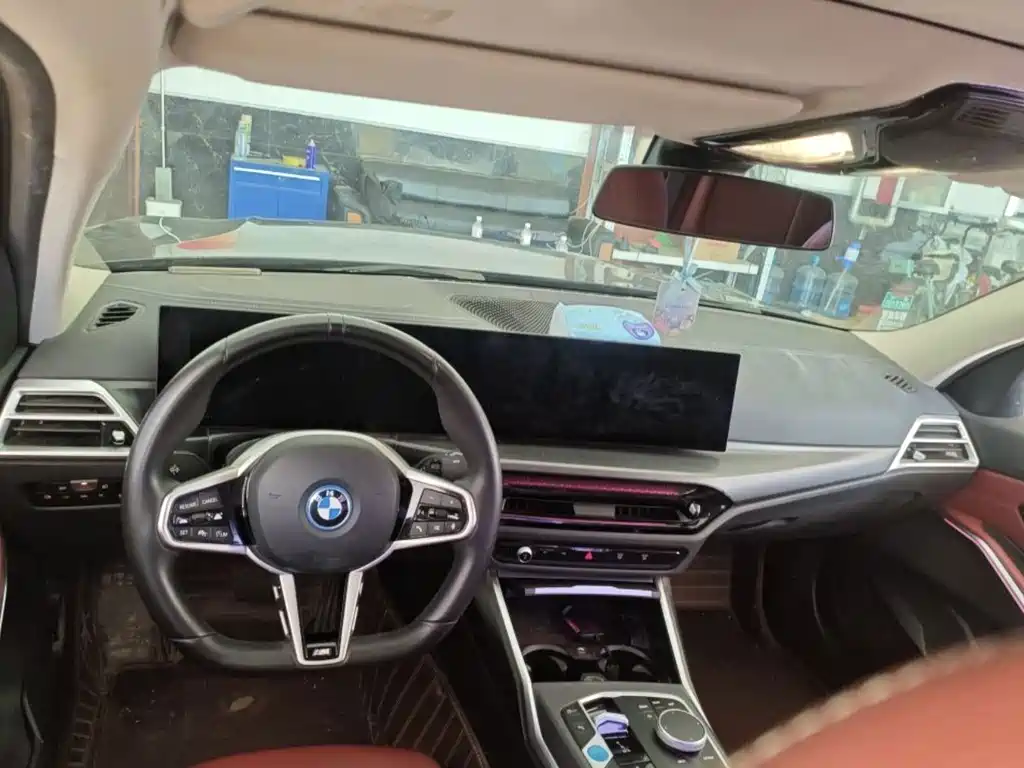 BMW i3 — фото 3