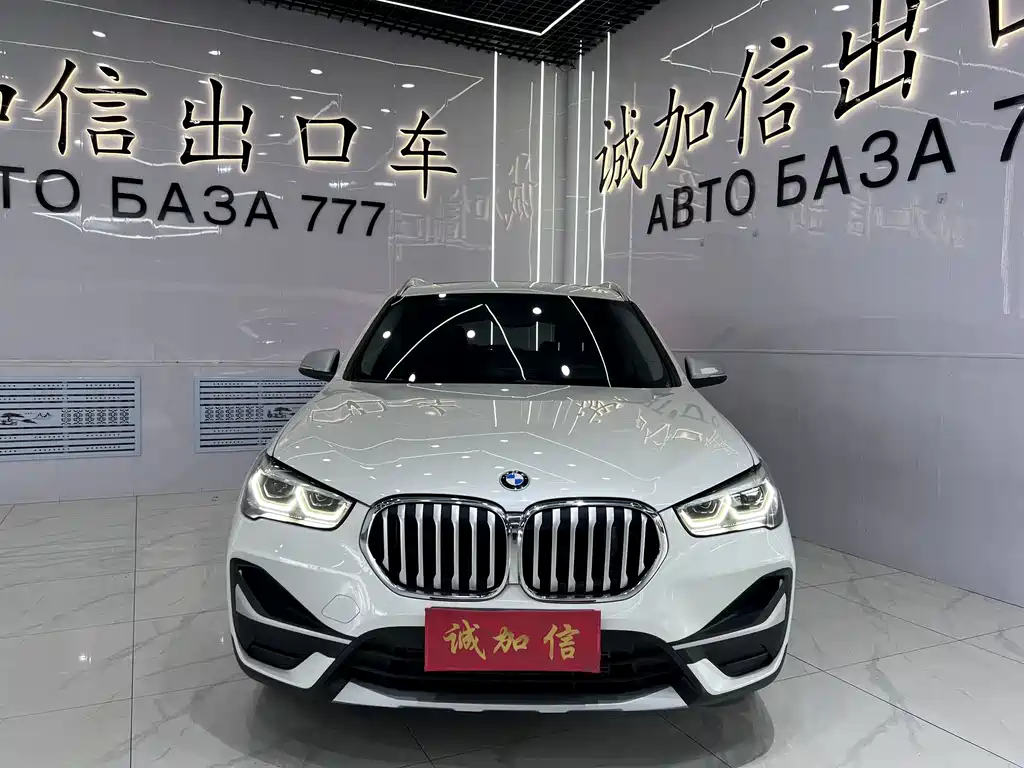 BMW X1 — фото 2